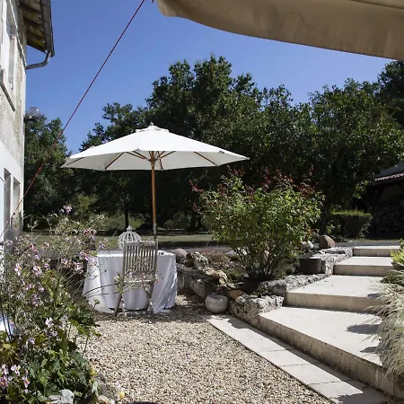 Le Boisdalon Alojamento de Acomodação e Pequeno-almoço Yviers